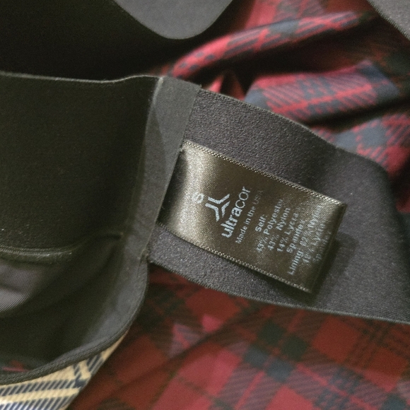 Ultracor Sprinter High Red Plaid Legging and Terrain Plaid Sports Bra Set Small - Picture 7 of 8